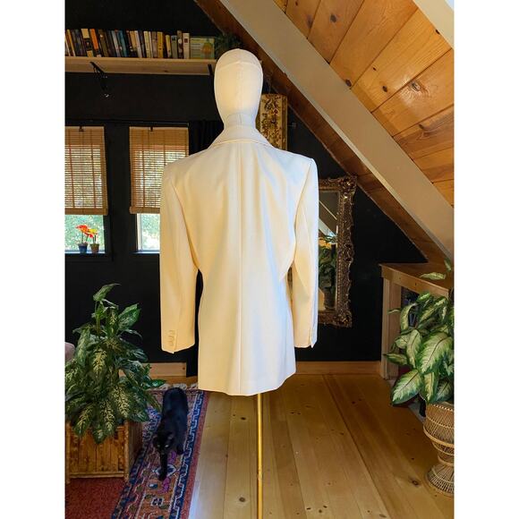 Cream Wool Blazer - Picture 4 of 7